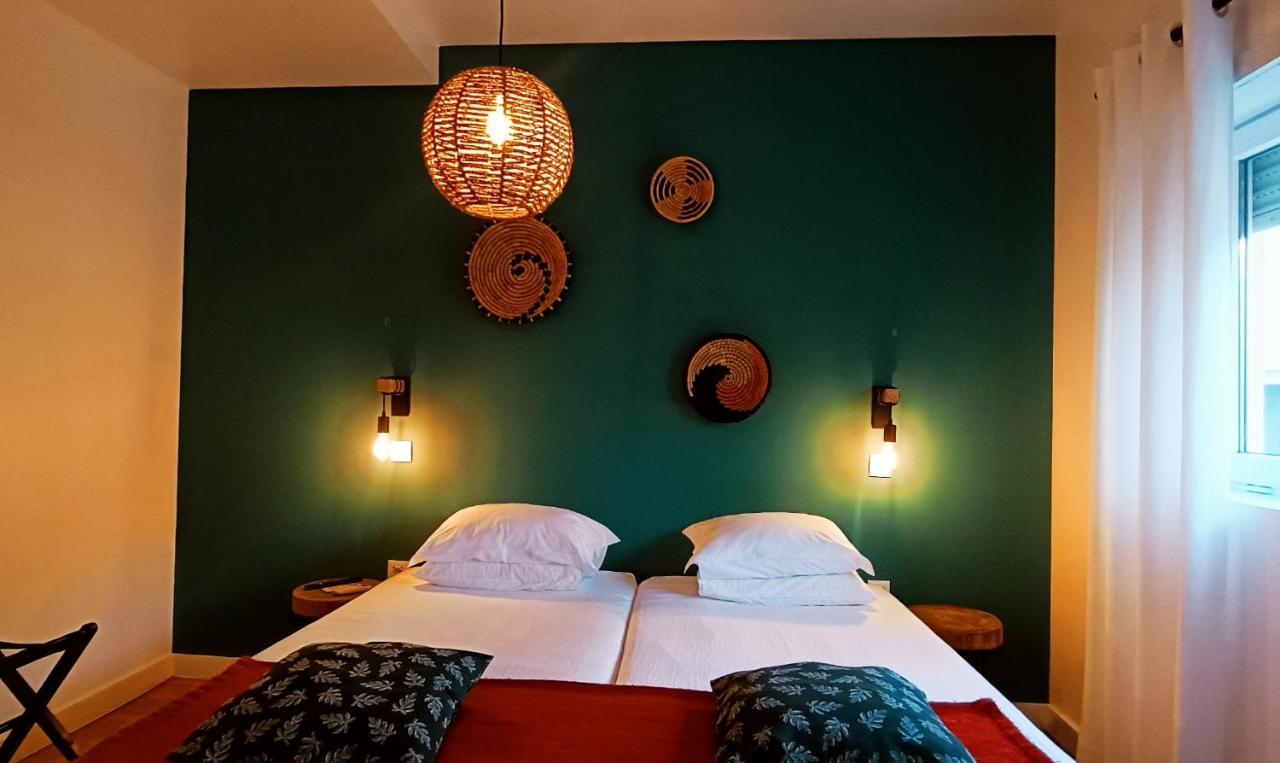 Aveiro Rossio Lodge ภายนอก รูปภาพ