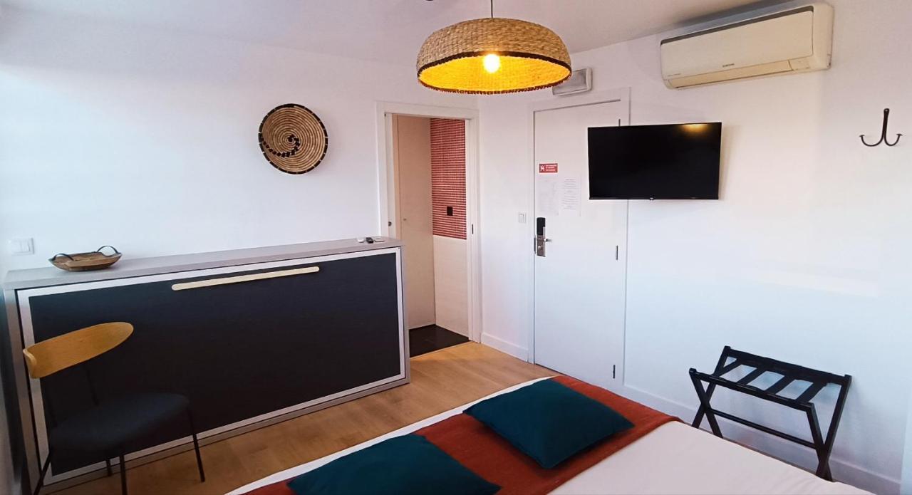 Aveiro Rossio Lodge ภายนอก รูปภาพ